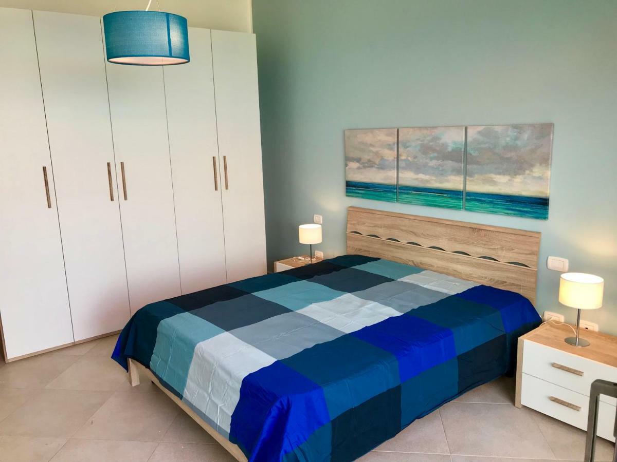Red Luxury In Borgo Guardiola Near Cefalu Mandra Capreria Exterior foto