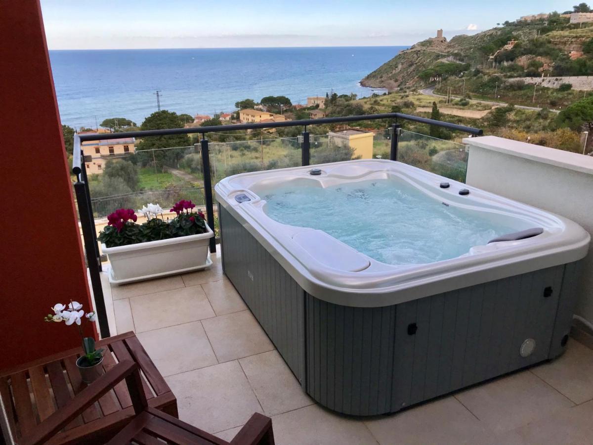 Red Luxury In Borgo Guardiola Near Cefalu Mandra Capreria Exterior foto